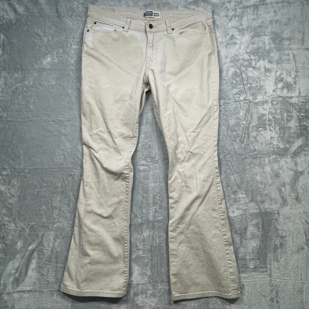 Signature Levi Strauss Modern Bootcut Jeans Women 18M Tan Khaki Stretch Denim